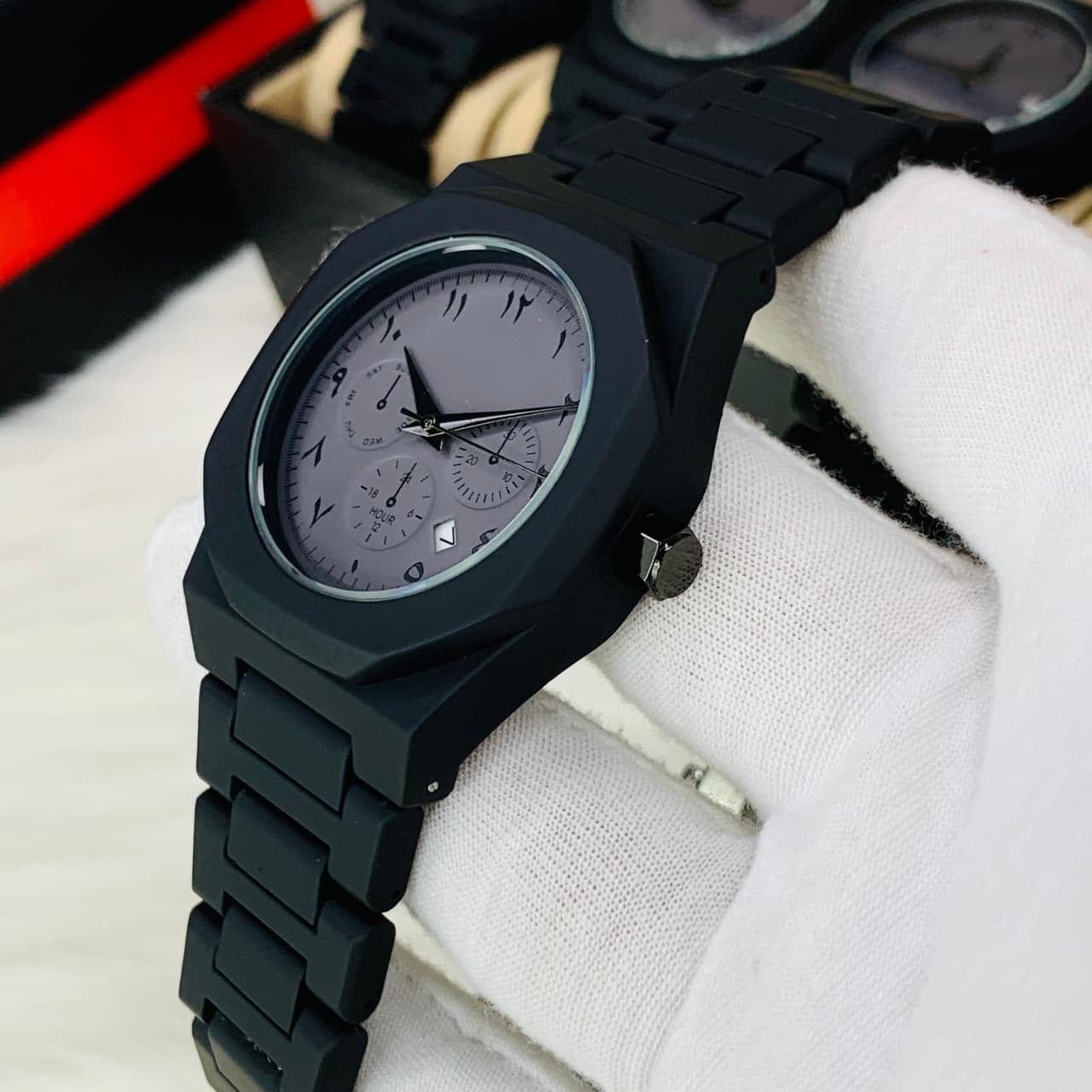 Matte Black Arabic Aura