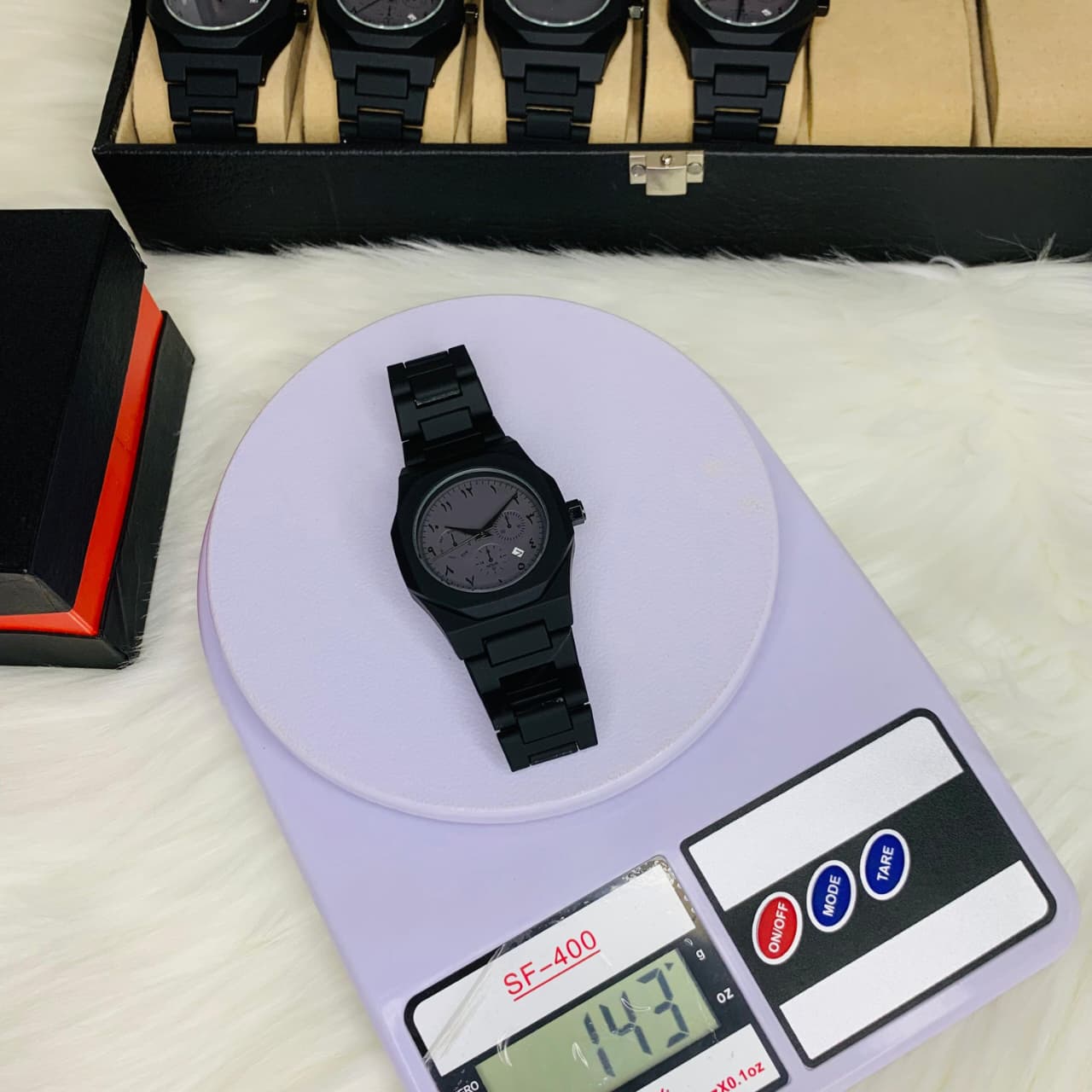 Matte Black Arabic Aura